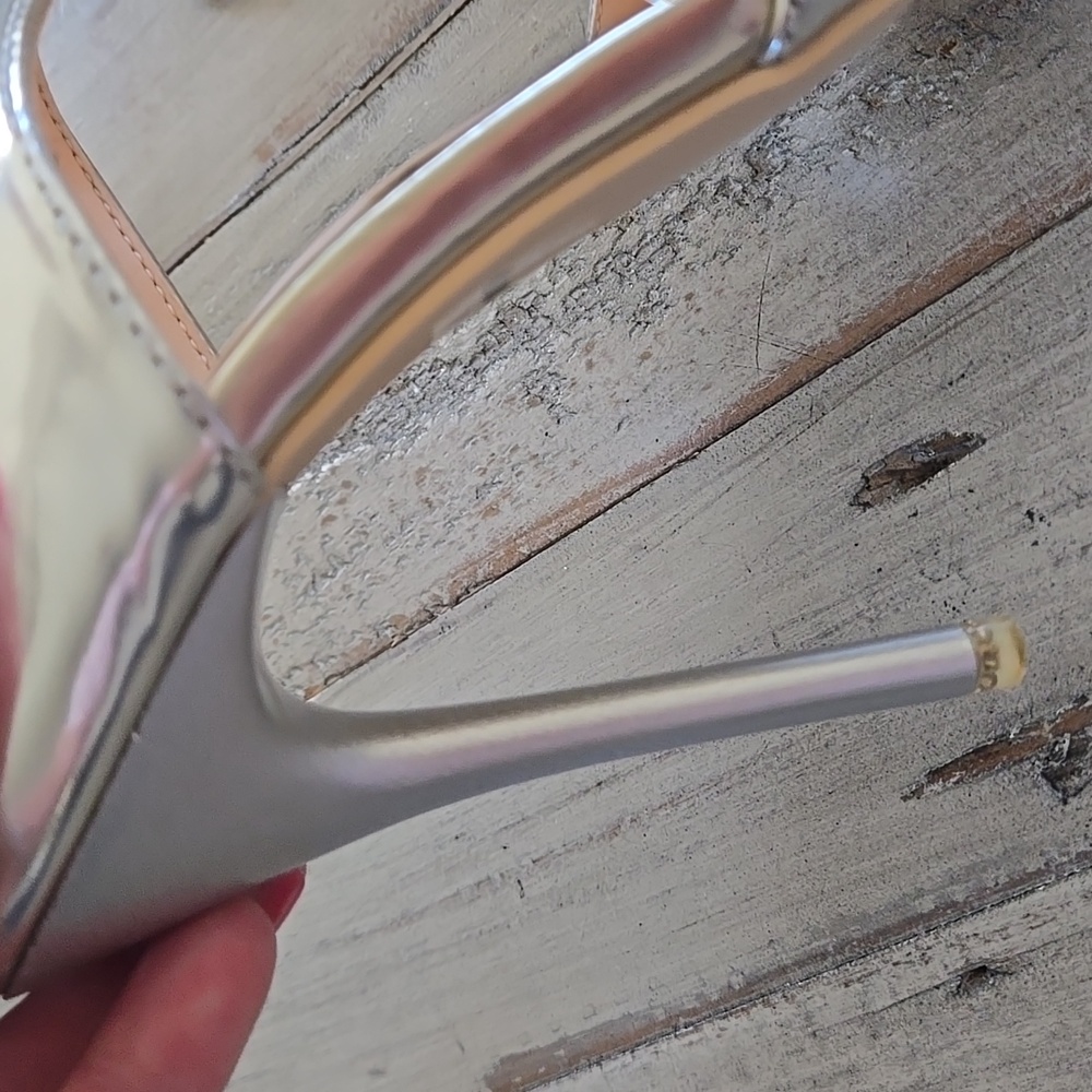 VENUS Metallic Gold and Silver Heel T-Strap Wrap Around Heels - Picture 8 of 12